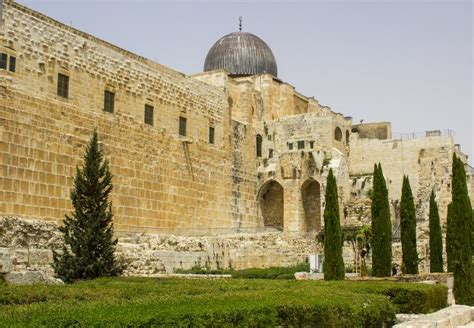 The Dome of the Al Aqsa Mosque on TheTemple Mount in Jerusalem Stock Image - Image of jewish ...