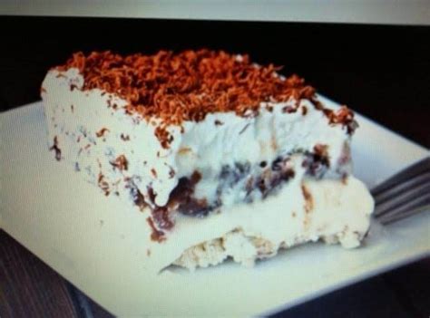 Delicious Whipped Cream Pudding Dessert Recipe | Just A Pinch