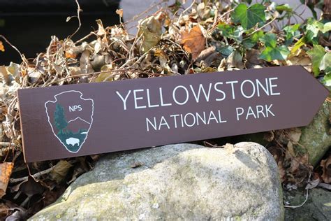 Yellowstone National Park Sign Wood Yellowstone | Etsy