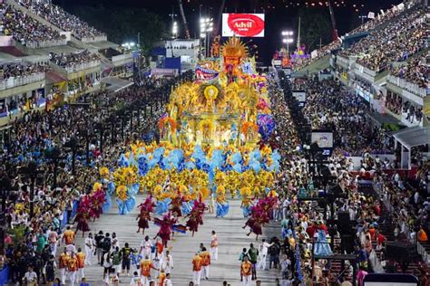 Rio de Janeiro: Carnival 2024 Samba School Parade Tickets | GetYourGuide