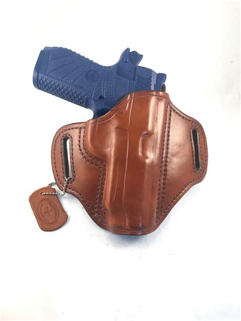 Wilson Combat EDC X9 - Handcrafted Leather Pistol Holster