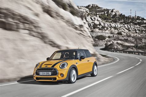 2014 MINI Cooper S | Review | SuperCars.net