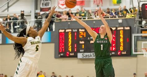 Saskatchewan Huskies advance to final with 74-71 win over Regina ...