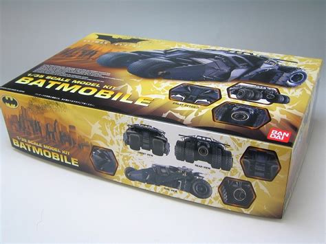 Bandai 1/35 Batman Begins Batmobile Tumbler Plastic Kit