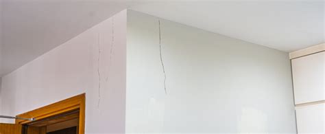 Understanding Building Cracks: Causes, Types & Solutions