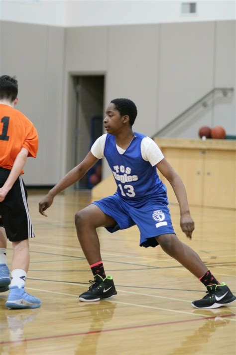Basketball Action Shots: Grade 7 Boys | Trinity Christian School
