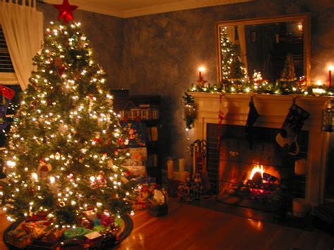 Beautiful Christmas Tree Wallpaper - Romantic Christmas Living Room (#3026894) - HD Wallpaper ...