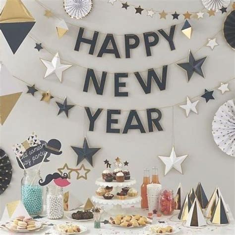 Stylish 30+ Best Decoration Ideas Of New Year's Eve Party At Home Diy New Years Eve Decorations ...