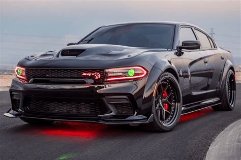 Shaquille O'Neal's Customized Dodge Charger SRT Hellcat