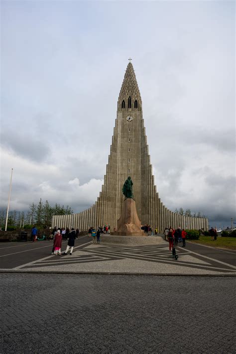 Hallgrimskirkja (Reykjavik) by DavidHruska on DeviantArt