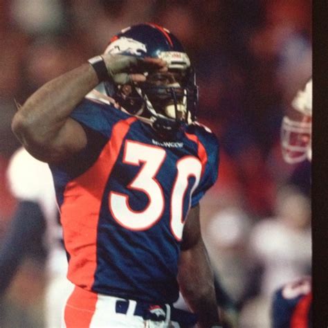 Mile High Salute-and totally miss Terrell Davis! | Go broncos, Broncos pictures, Broncos fans