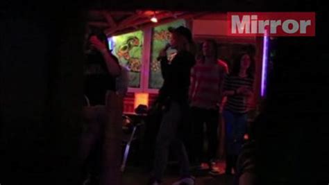 Rihanna karaoke fail caught on video as she totally destroys pop classics in boozy session ...