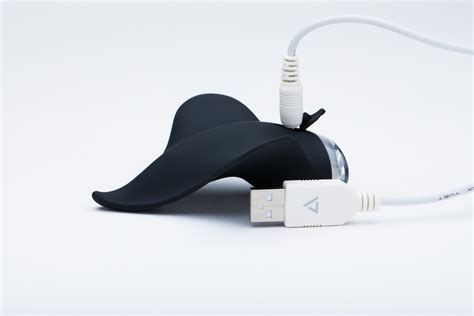 MIMIC Massager - Black by Clandestine Devices