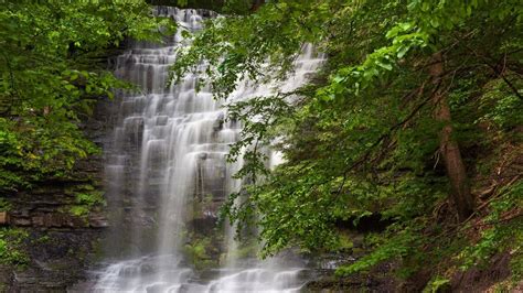 The 10 Best Catskills Waterfalls to Explore