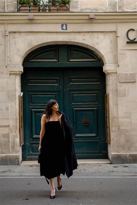 What to Wear in Paris in the Winter - Everyday Parisian