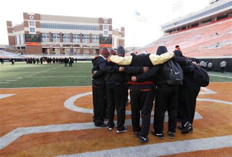 Bell drives OU to Bedlam victory over OSU