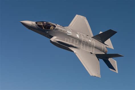 Germany Is in Talks to Buy 10 Additional F-35 Fighter Jets - Bloomberg