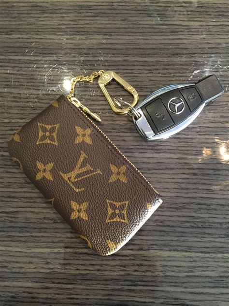 Louis Vuitton Monogram Pouch - Mercedes Key | Louis vuitton monogram, Vintage louis vuitton ...