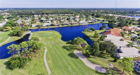 Golf | Spanish Wells Golf and Country Club | Bonita Springs, Florida