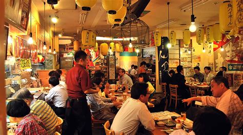 5 Famous Izakaya Chains | All About Japan