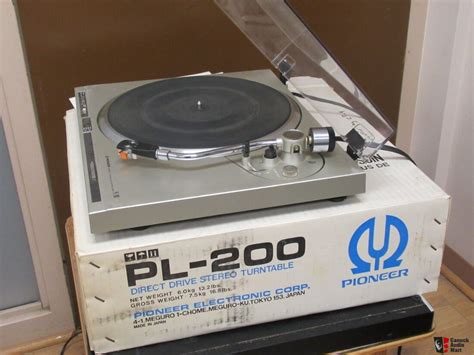 Pioneer PL-200 Stereo Vintage direct drive turntable with box and manual Photo #3607667 - Canuck ...