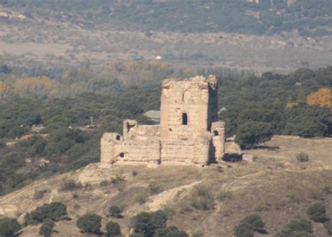 Os invitamos a pasear por el castillo de Aulencia o de Villafranca. # ...