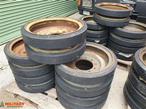 TANK WHEELS USED | Military Spareparts