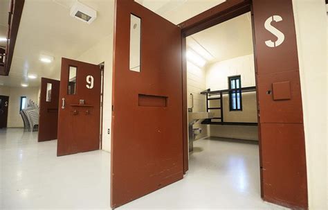 Cumberland County prison reentry program aims to help inmates return to ...