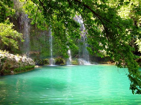 Amazing World: Waterfall at Kursunlu National Park, Turkey