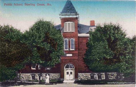 Bowling Green, Missouri, Public School, vintage postcard photo