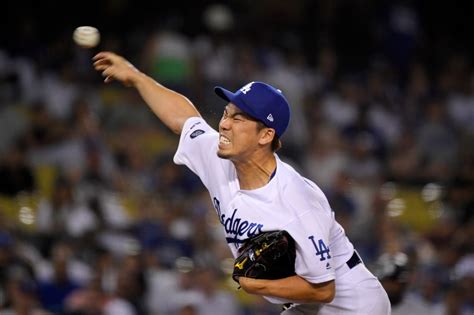 Dodgers envision Kenta Maeda pitching high-leverage relief innings in ...