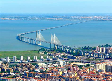 Vasco da Gama bridge, Lisbon (photo: João Sevivas) | Voyage portugal, Lisbonne, Portugal