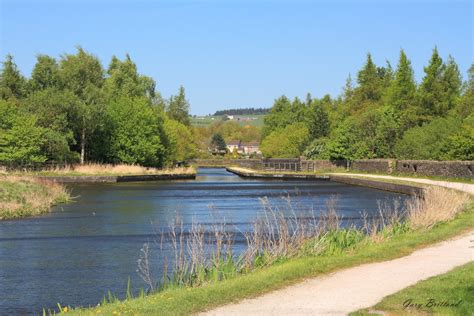 "Rishton Aquaduct" by jackrovers at PicturesofEngland.com