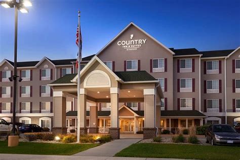 COUNTRY INN & SUITES BY RADISSON, NORTHWOOD, IA $75 ($̶8̶9̶) - Updated 2020 Prices & Hotel ...