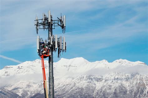 How long Should I Stay Coming from a 5G Mobile phone Tower? – Telegraph