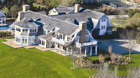 Inside Jennifer Lopez's New $18 Million Home