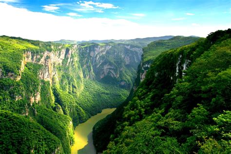 Parque Nacional Cañón del Sumidero. | Beautiful places to visit, Places to visit, Beautiful places