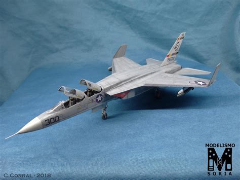 Aircraft Trumpeter 1/72 01616 RA-5C Vigilante Plastic Model Aircraft ...