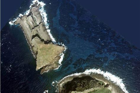 Japan: Chinese ships sailed near disputed islands - UPI.com