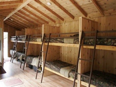 Mashup Monday: 27 Inspired Bunkrooms. - Slave to DIY | Bunk rooms, Bunk house, Bunk beds