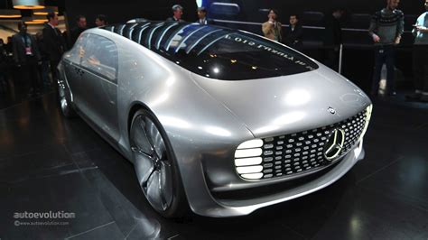 Mercedes Claims Cars Won’t Change Drastically in Design Due to New ...