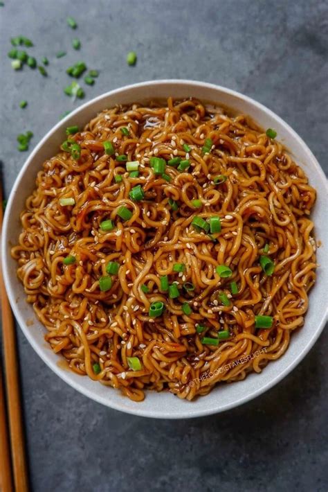 Easy Saucy Ramen Noodles (Vegan Recipe) - The Foodie Takes Flight