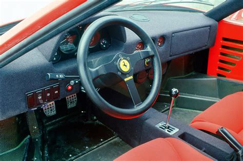 Ferrari F40 1987-1992 Review (2021) | Autocar