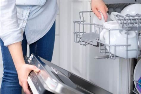 What Features to Look for in a Dishwasher - Kitchen Home Pros