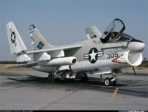 A-7 CORSAIR II | Самолет