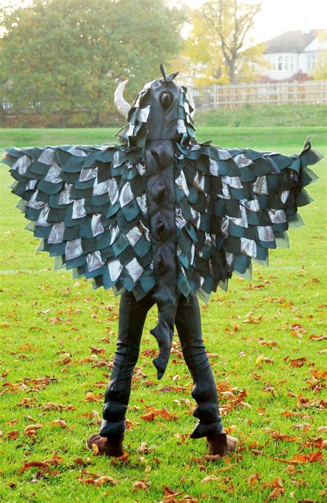 Dragons | Diy dragon costume, Dragon halloween costume, Kids dragon costume