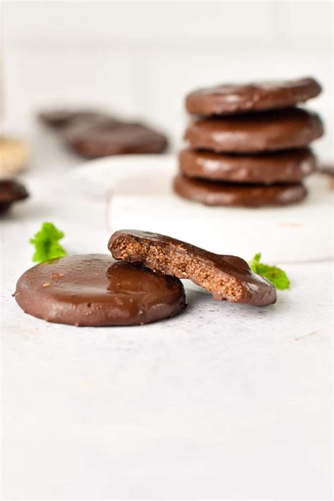 Thin Mints Recipe - The Conscious Plant Kitchen