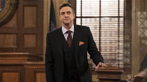 Barba Returns to 'Law & Order: SVU' & Puts on a Show Against Carisi (RECAP)