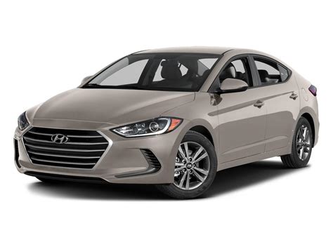 2017 Hyundai Elantra SE 2.0L Auto Mineral Beige Pearl 4dr Car. A Hyundai Elantra at Horace ...