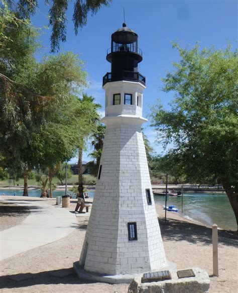 Lake Havasu Lighthouses – Lake Havasu City, Arizona - Atlas Obscura